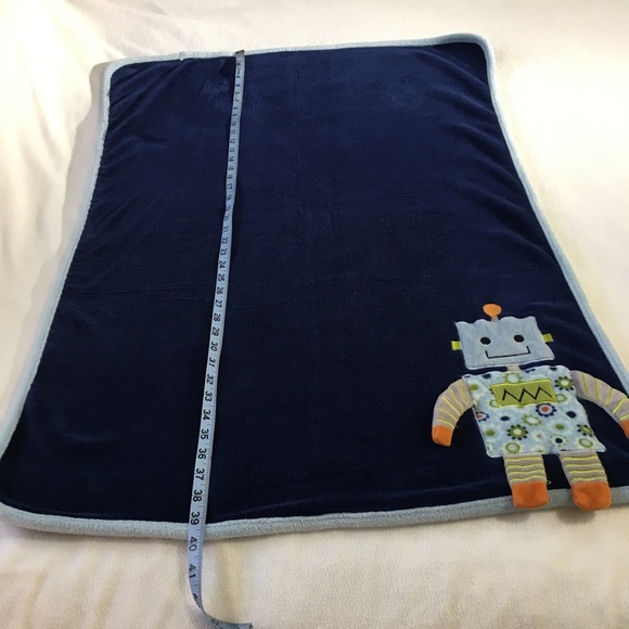 Robot buddy navy fleece baby blanket - Picture 4 of 4